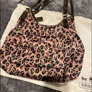Coach signature leopard shoulder bag